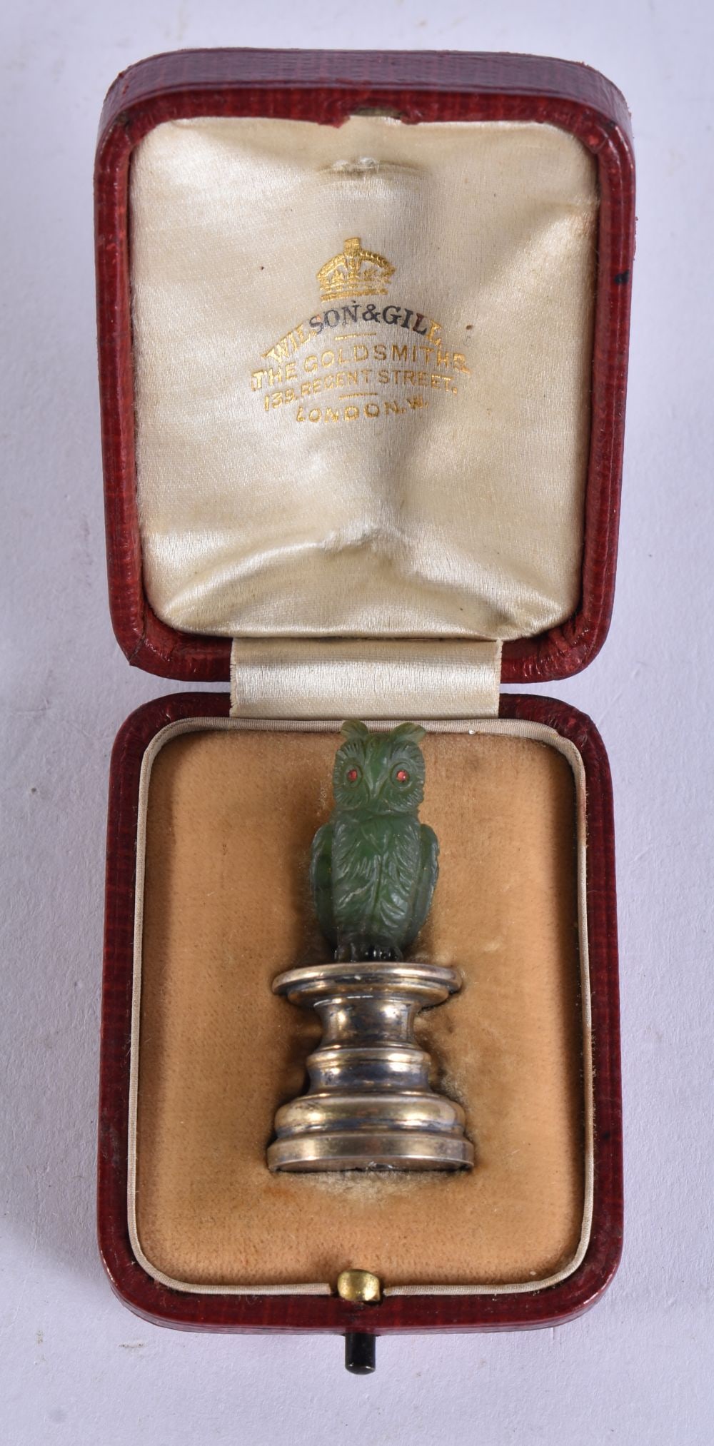 A FINE ANTIQUE ENGLISH SILVER OWL SEAL. 4.5 cm high. (1 of 7)