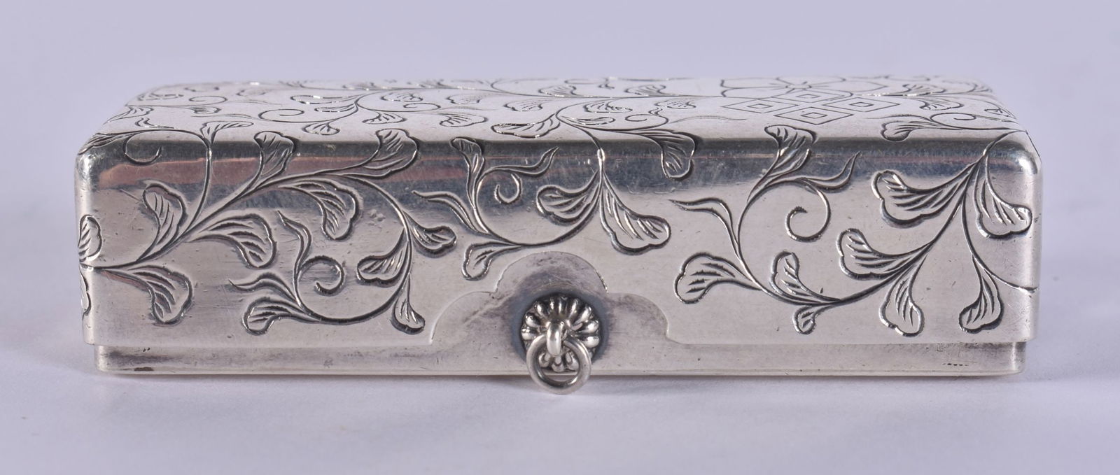 A LATE 19TH CENTURY JAPANESE MEIJI PERIOD SILVER BOX AND COVER engraved with flowers. 70 grams. 8.5 (1 of 5)