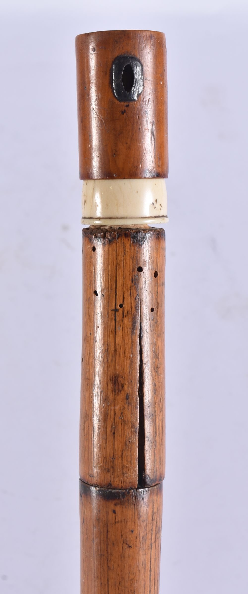 A RARE EARLY 19TH CENTURY BAMBOO AND BONE MUSICAL FLUTE WALKING CANE. 92 cm long. (1 of 7)