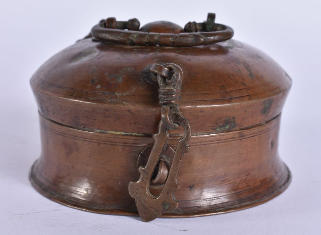 AN INDIAN SPICE BOX. 10.5 cm wide. (1 of 5)