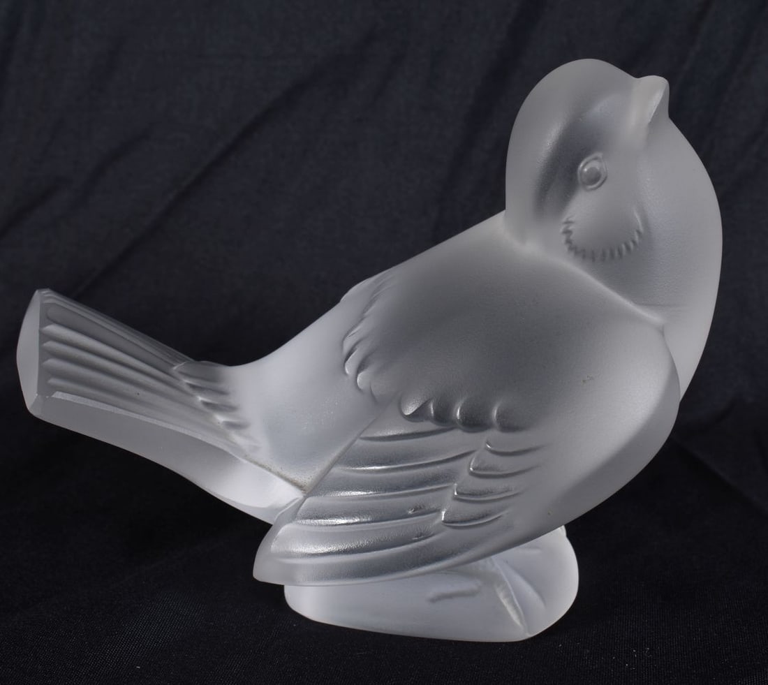 A LALIQUE GLASS BIRD. 10 cm x 10 cm. (1 of 6)