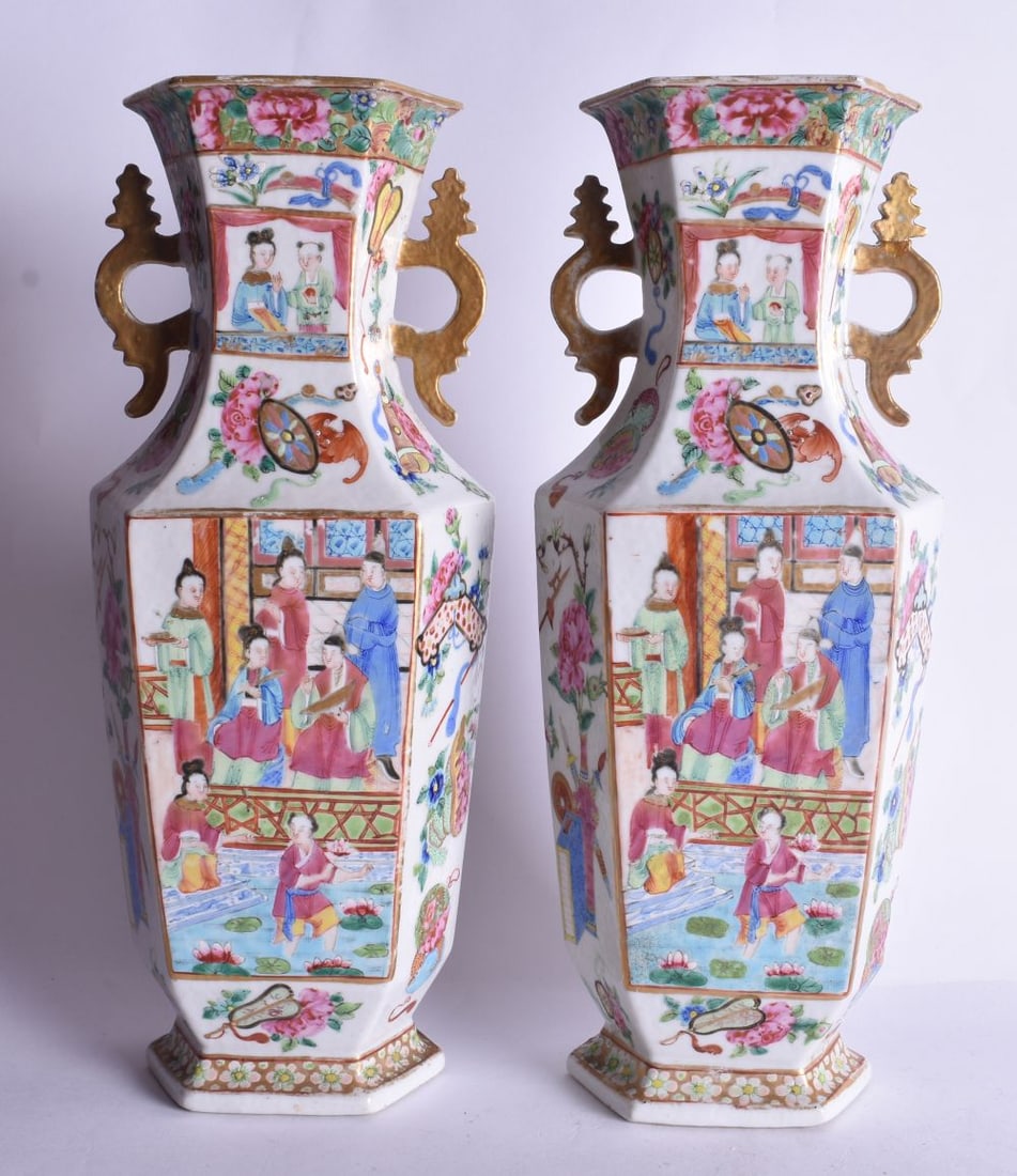 A LARGE PAIR OF 19TH CENTURY CHINESE CANTON FAMILLE ROSE PORCELAIN VASES Qing. 32 cm high. (1 of 4)