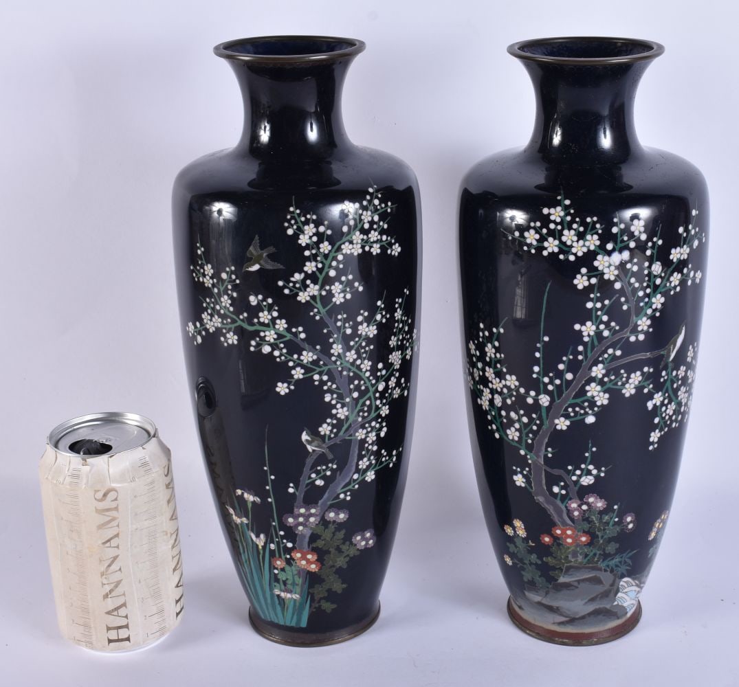 A LARGE PAIR OF EARLY 20TH CENTURY JAPANESE MEIJI PERIOD CLOISONNE ENAMEL VASES. 30 cm high.: A LARGE PAIR OF EARLY 20TH CENTURY JAPANESE MEIJI PERIOD CLOISONNE ENAMEL VASES. 30 cm high.