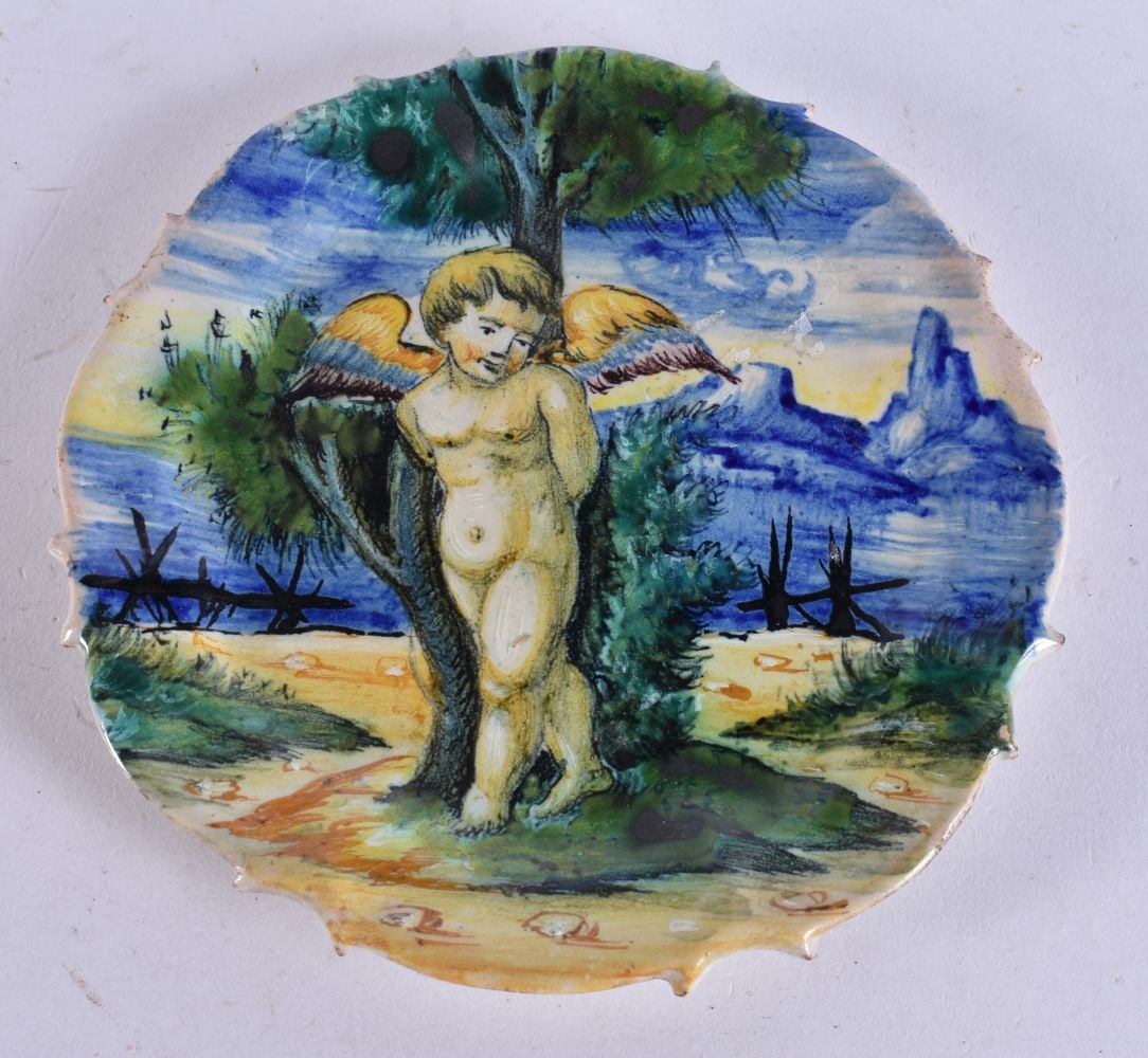 AN ITALIAN MAJOLICA CANTAGALLI POTTERY PLATE. 13 cm wide. (1 of 5)