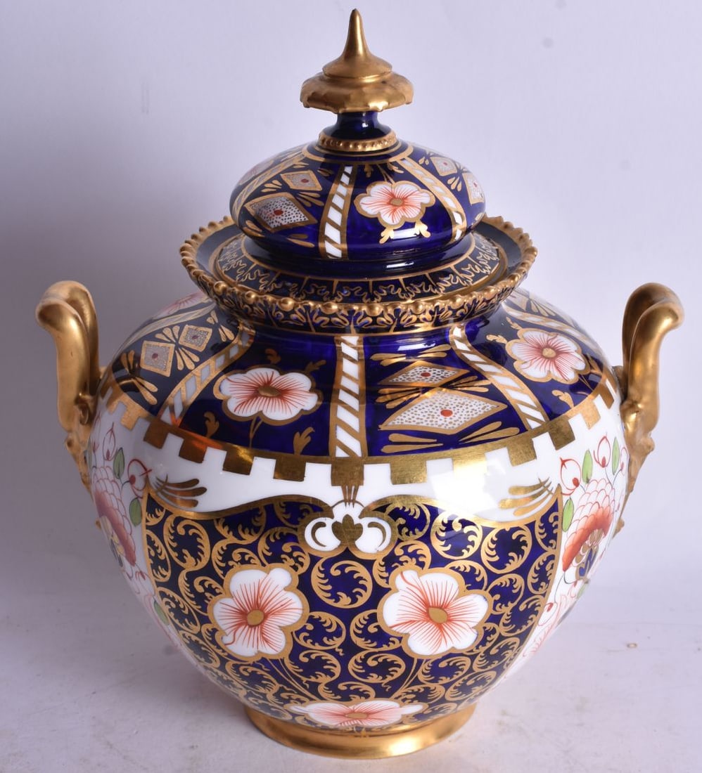 Royal Crown Derby large vase and cover painted in imari style with pattern 6299, date code for 1910. (1 of 3)