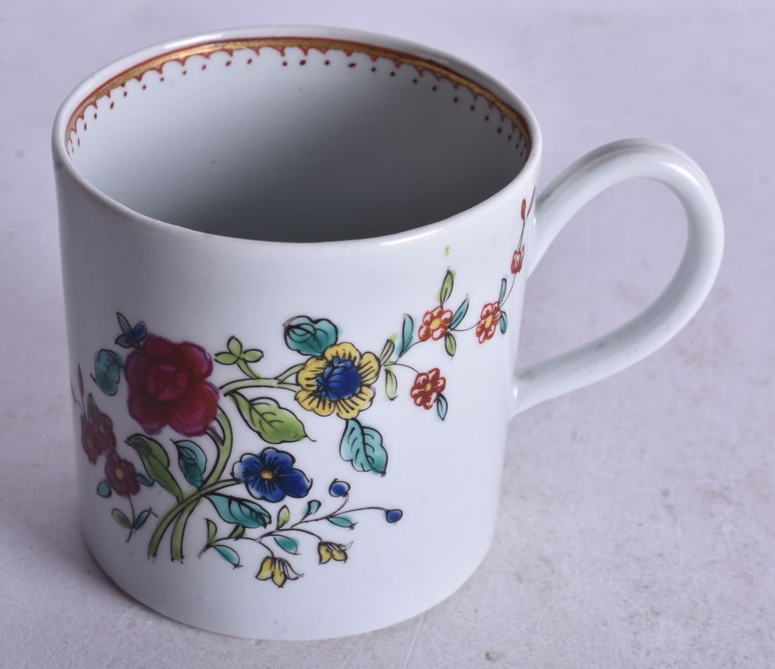18th century Liverpool coffee can painted in famille rose style. 6cm height (1 of 3)