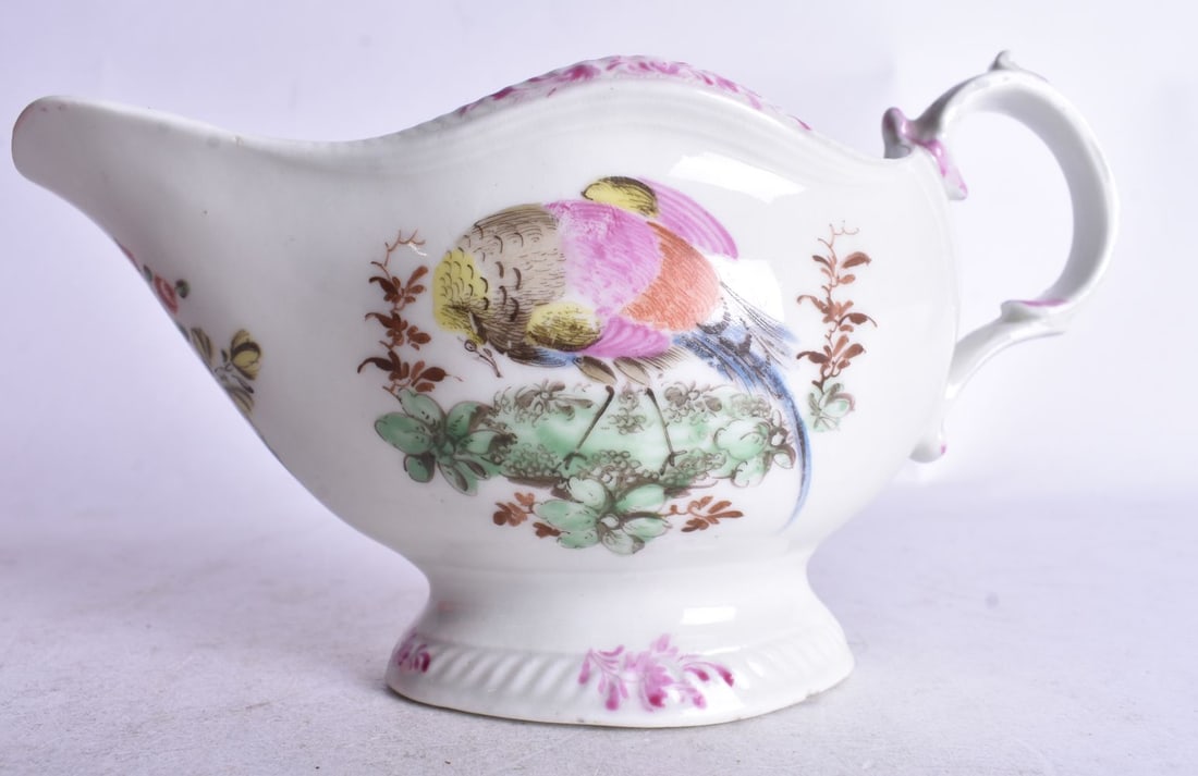 18th century Worcester helmet shaped sauceboat each side painted with a large bird, a gadroon moulde (1 of 5)
