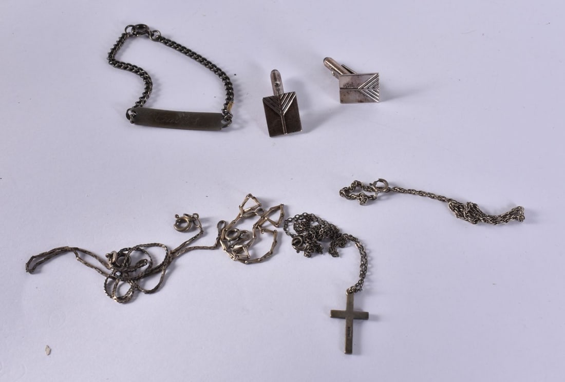 SILVER JEWELLERY. 25 grams. (qty) (1 of 5)