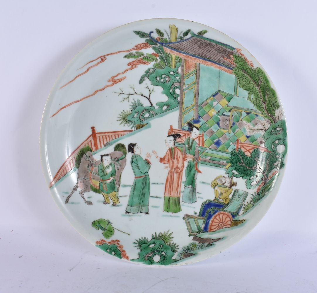 A LARGE EARLY 18TH CENTURY CHINESE FAMILLE VERTE PORCELAIN DISH painted with ladies and others in a (1 of 11)