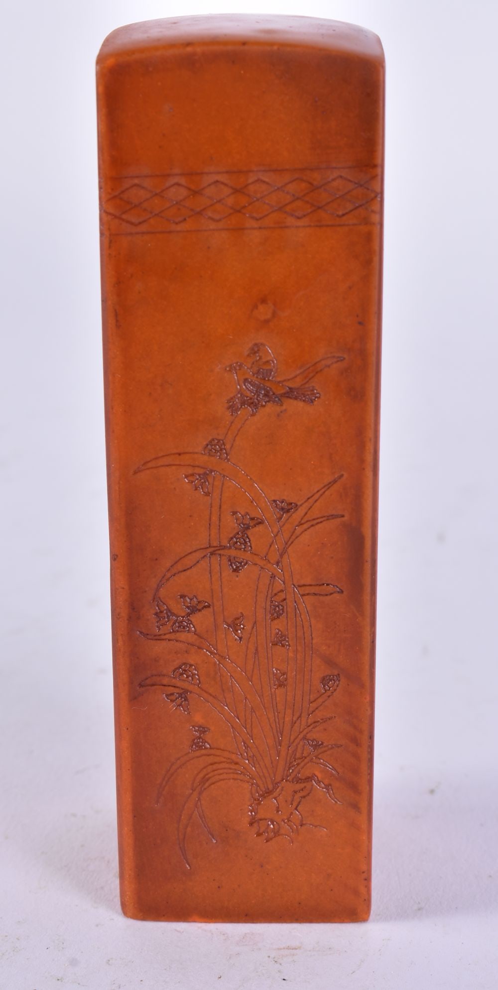 A CHINESE SEAL. 330 grams. 11 cm high. (1 of 5)