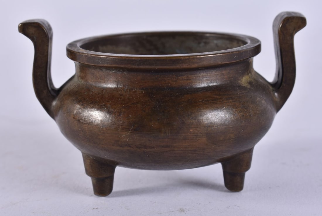 A CHINESE CENSER. 170 grams. 7.25 cm x 4.25 cm. (1 of 5)