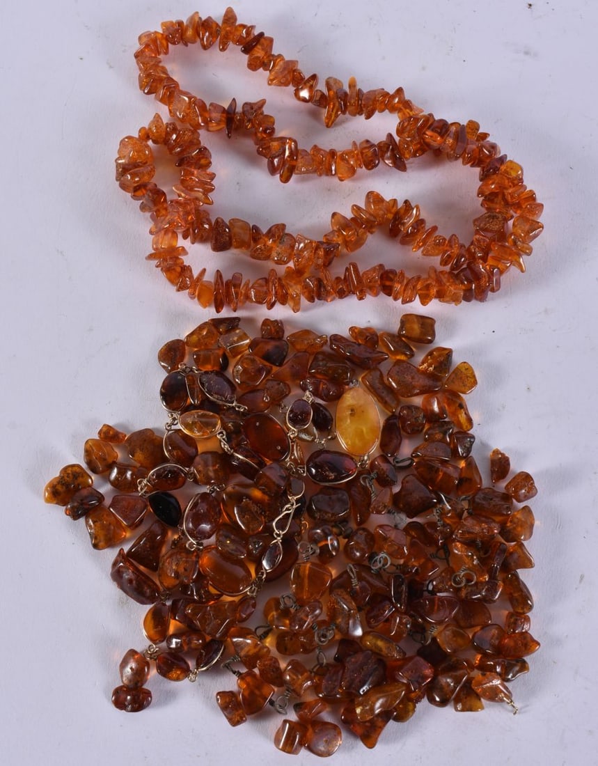 TWO BEAD NECKLACES. 106 grams. 70 cm long. (2) (1 of 4)