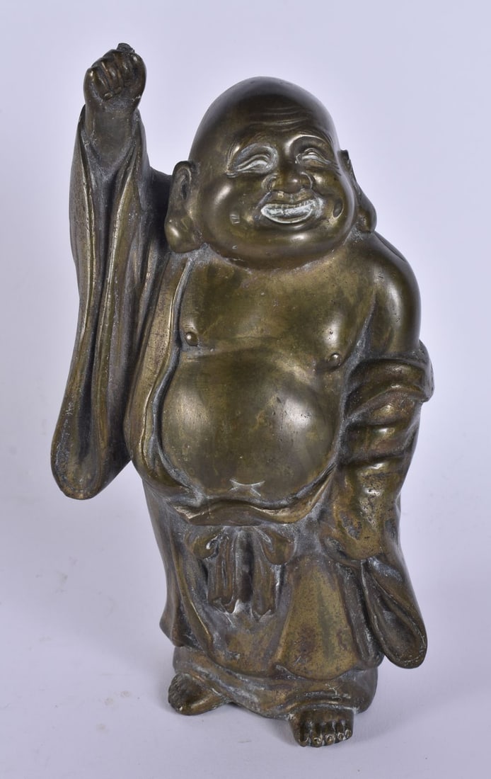 A 19TH CENTURY JAPANESE MEIJI PERIOD BRONZE BUDDHA. 22 cm high.: A 19TH CENTURY JAPANESE MEIJI PERIOD BRONZE BUDDHA. 22 cm high.