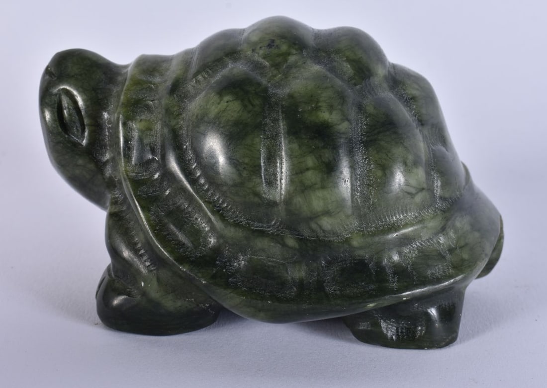 A CHINESE JADE TURTLE. 9 cm wide. (1 of 4)