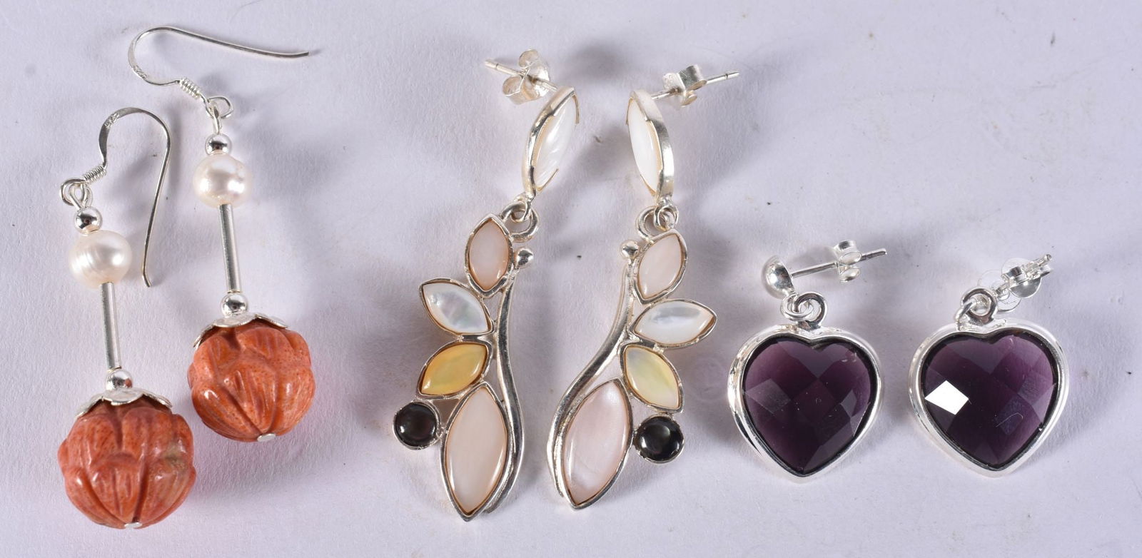 THREE PAIRS OF SILVER EARRINGS. 18.2 grams. (6) (1 of 5)