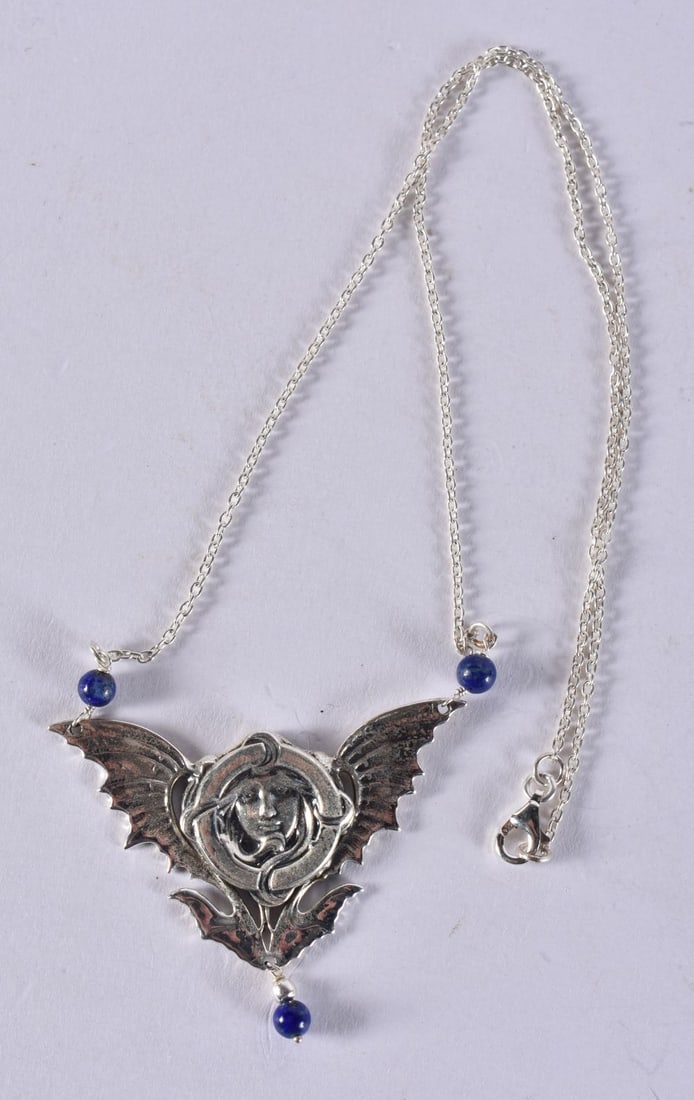 A SILVER NECKLACE. 13.8 grams. 42 cm long, pendant 4 cm x 4.75 cm. (1 of 3)