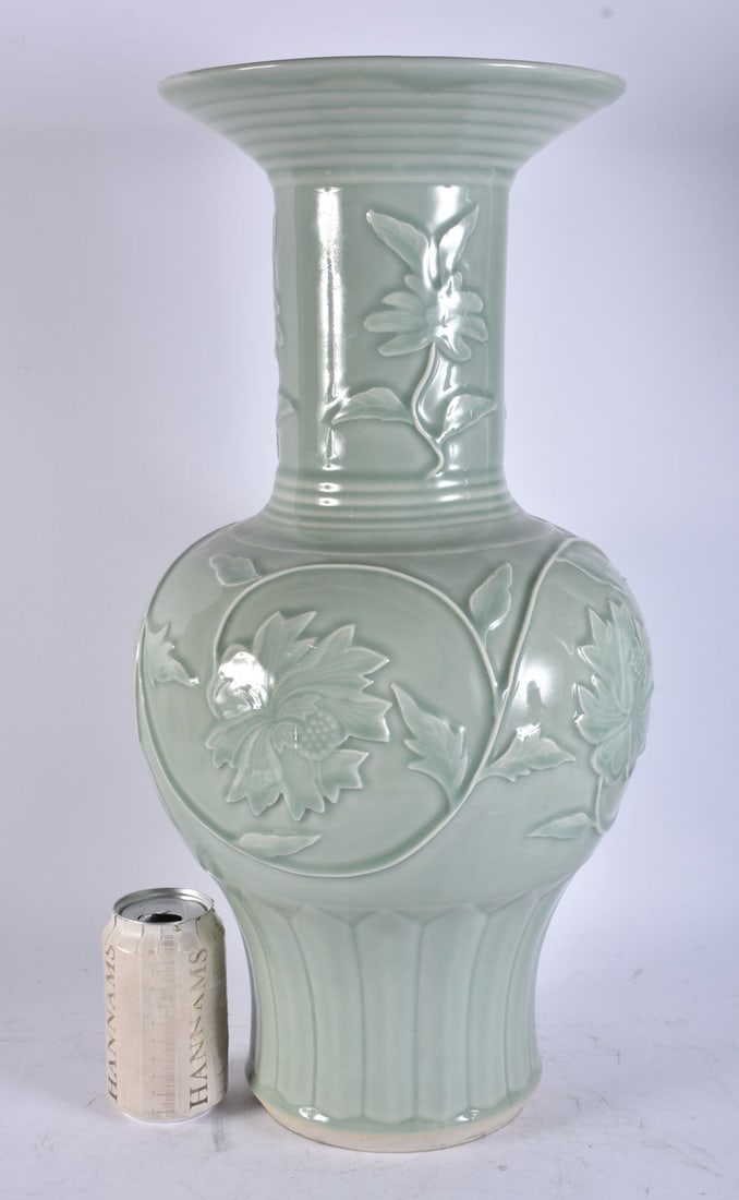 A LARGE CHINESE CELADON VASE. 52 cm high.: A LARGE CHINESE CELADON VASE. 52 cm high.