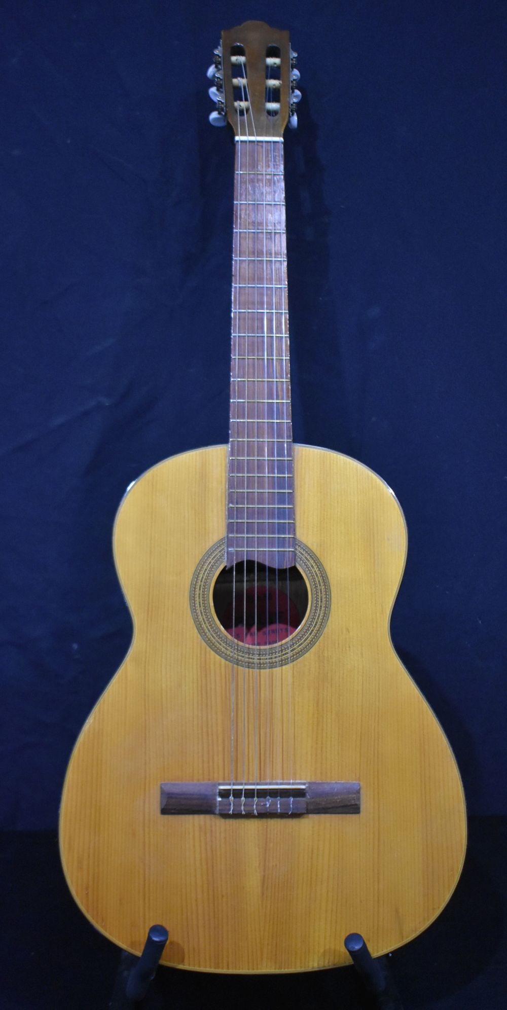 Japanese B & M Rolif classical guitar 100cm (1 of 4)