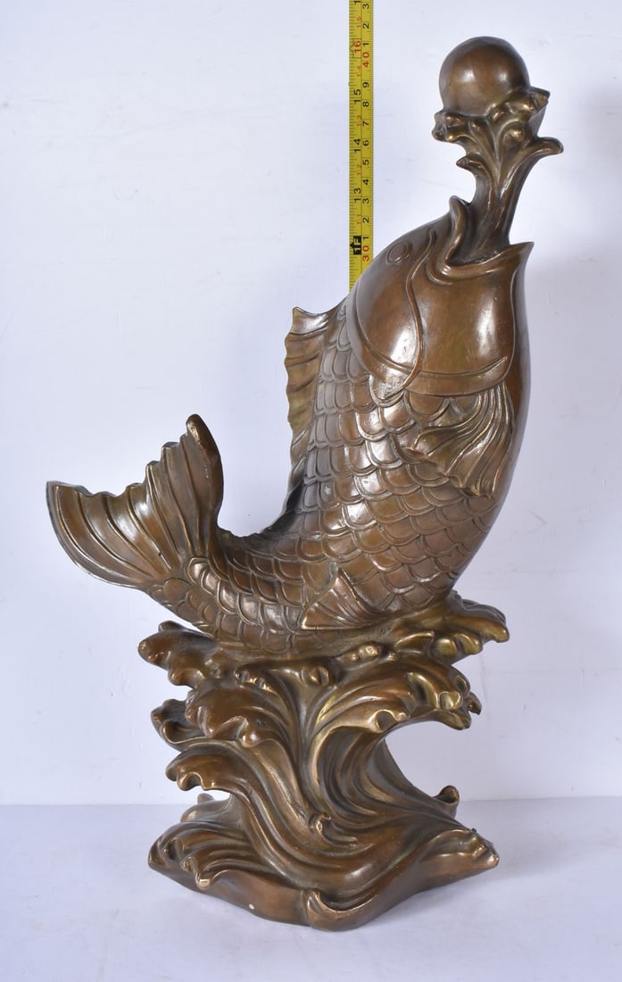A large Chinese bronze Carp 40cm (1 of 5)