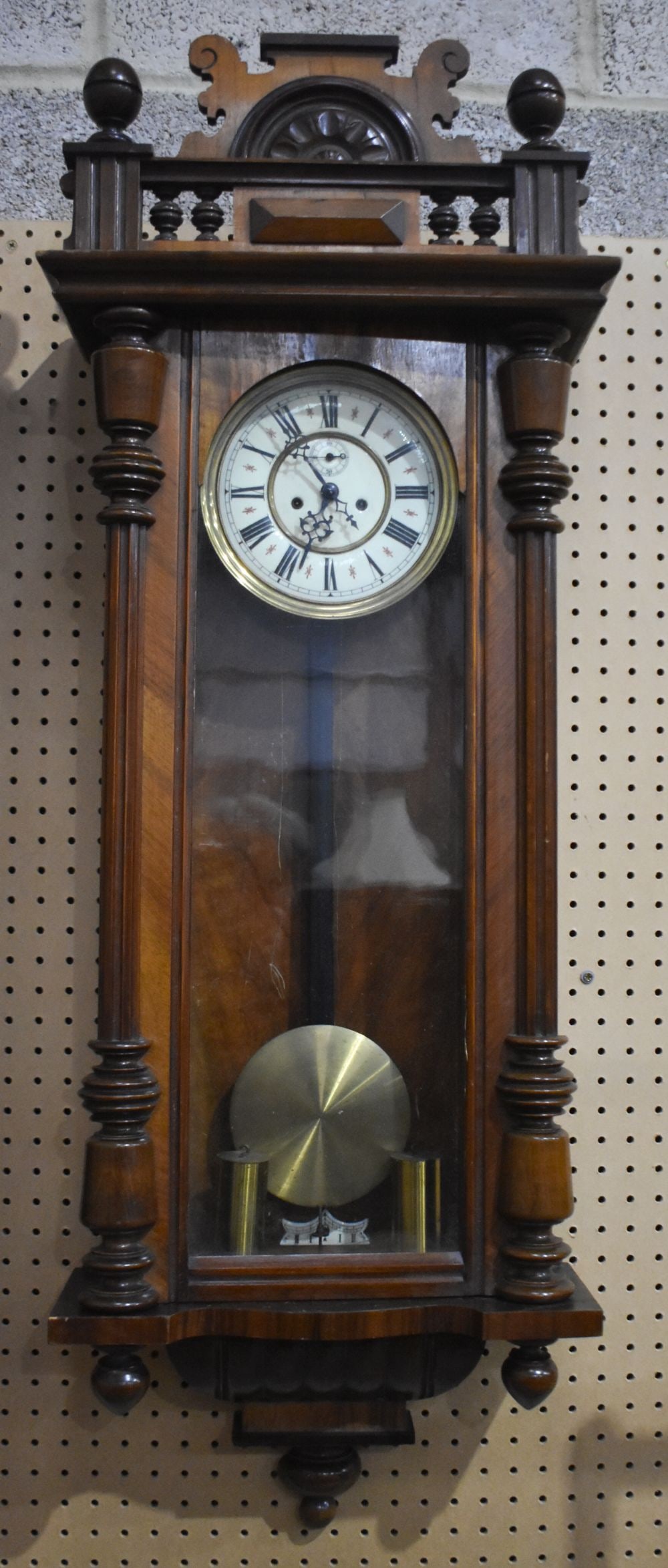 A Gustav Becker wooden framed Vienna regulator wall clock P 64 serial number 1548767 122 x 42 x 16cm (1 of 5)