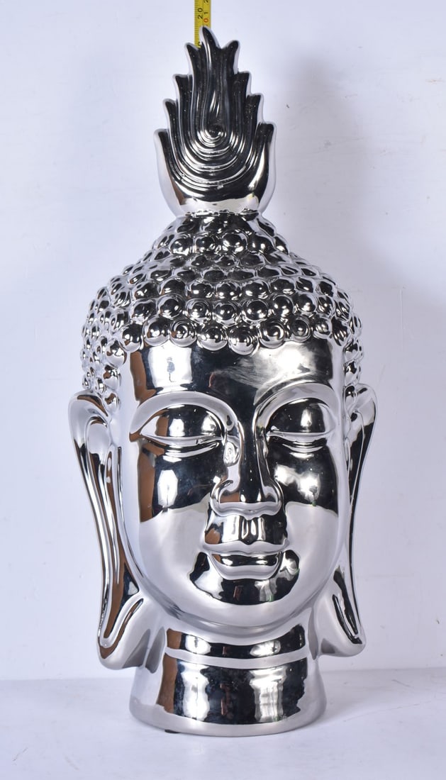 A large Buddhas head 50cm (1 of 5)