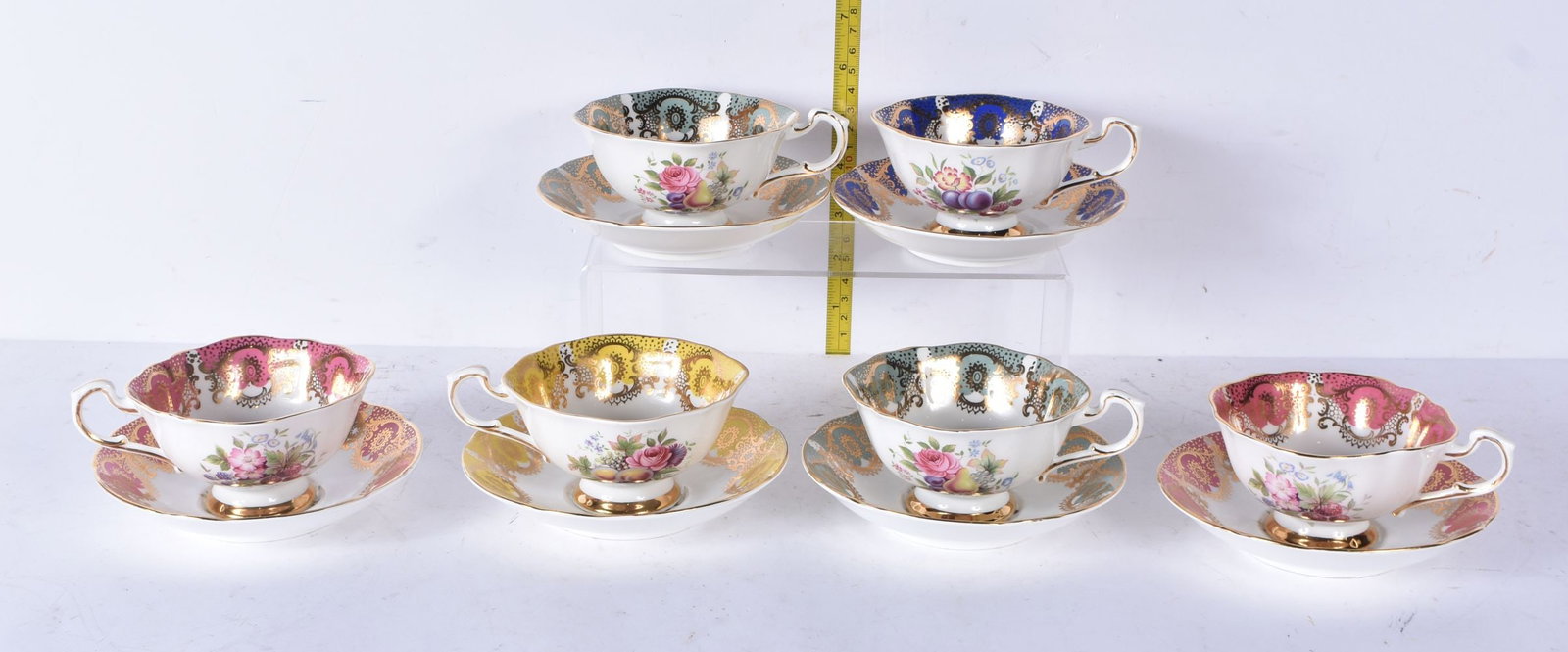 A collection of Paragon tea cups and saucers 6.5 x 13.5cm (6) (1 of 11)