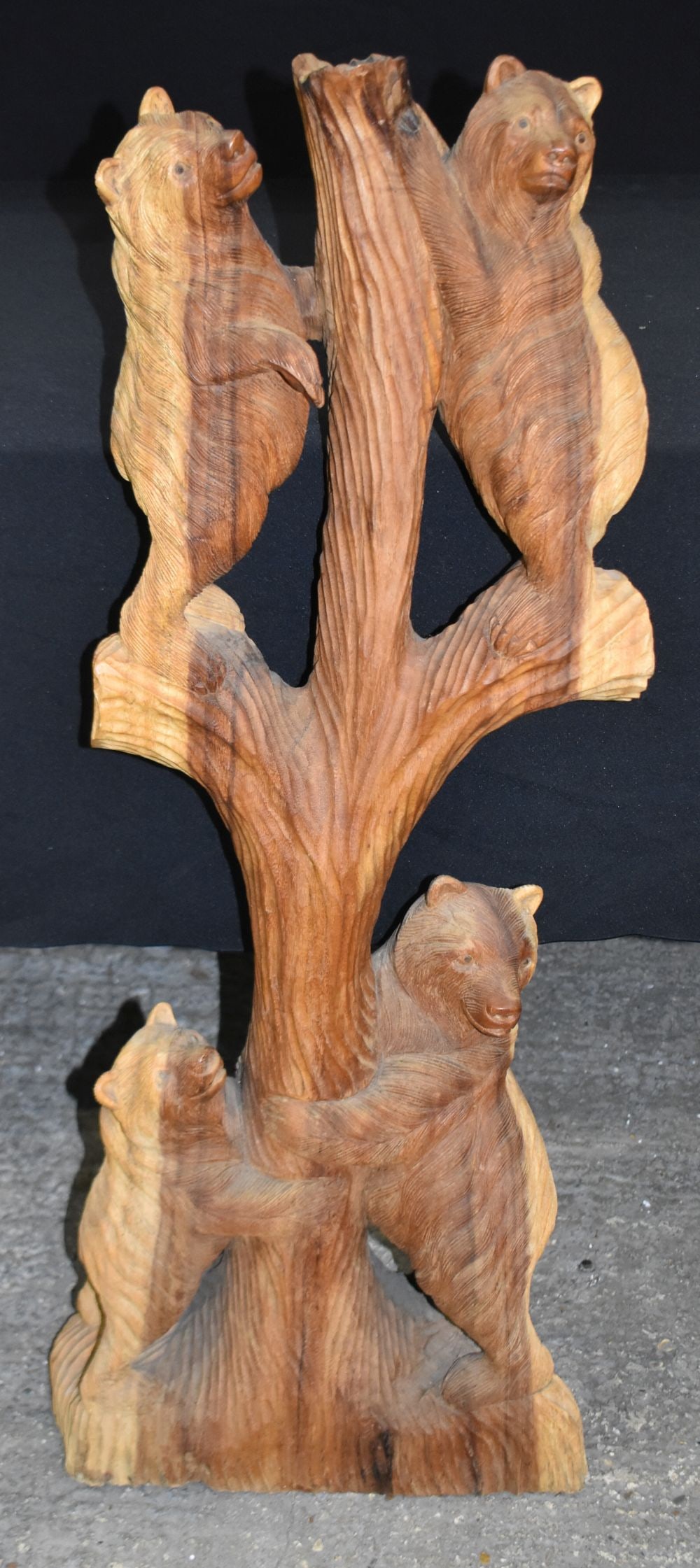 A large carved wood bear group 102cm (1 of 6)