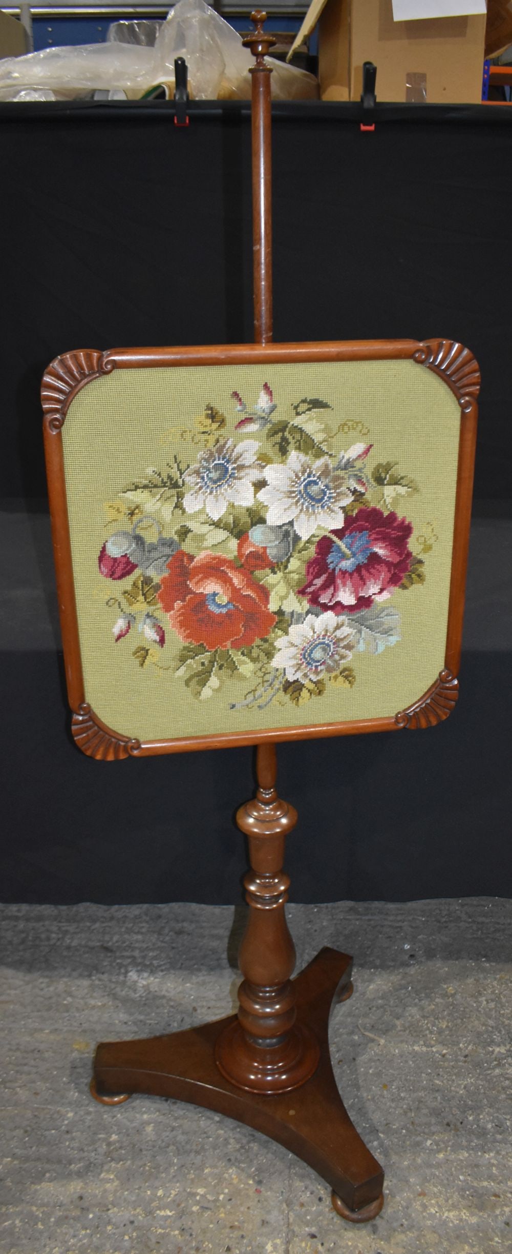 A Victorian Beech fire screen 156 x 52cm (1 of 5)