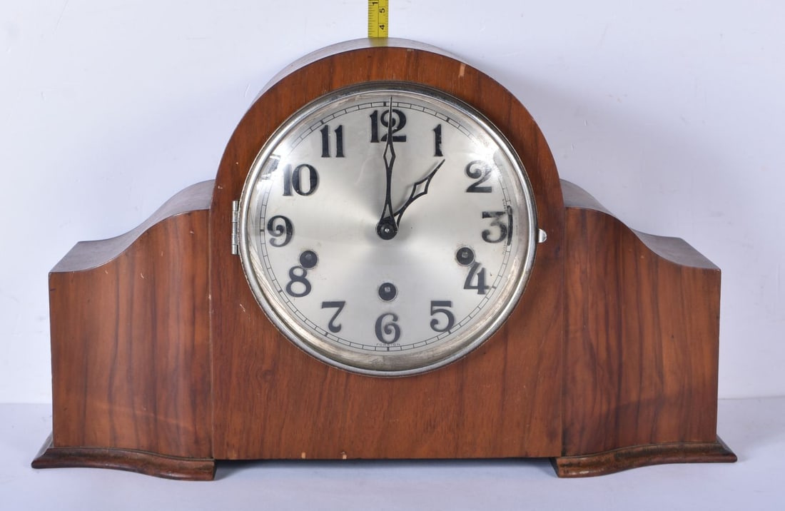 A wooden mantle clock with Haller movement 24 x 38cm (1 of 5)