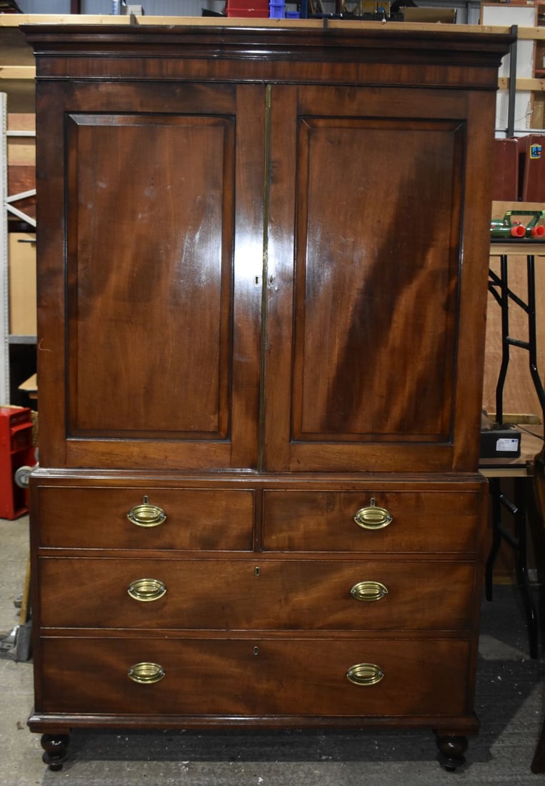 A 19th Century mahogany 3 drawer Linen press 202 x 125 x 60cm (1 of 6)