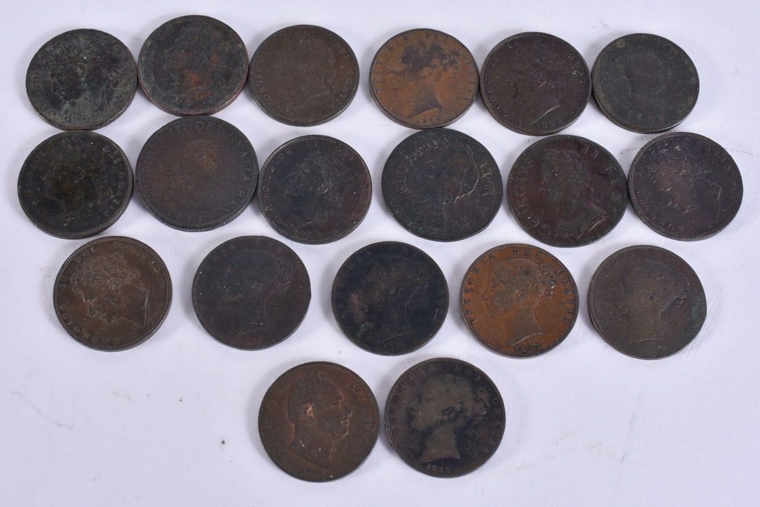 ASSORTED COINS. 88.7 grams. 2.25 cm wide. (qty) (1 of 5)
