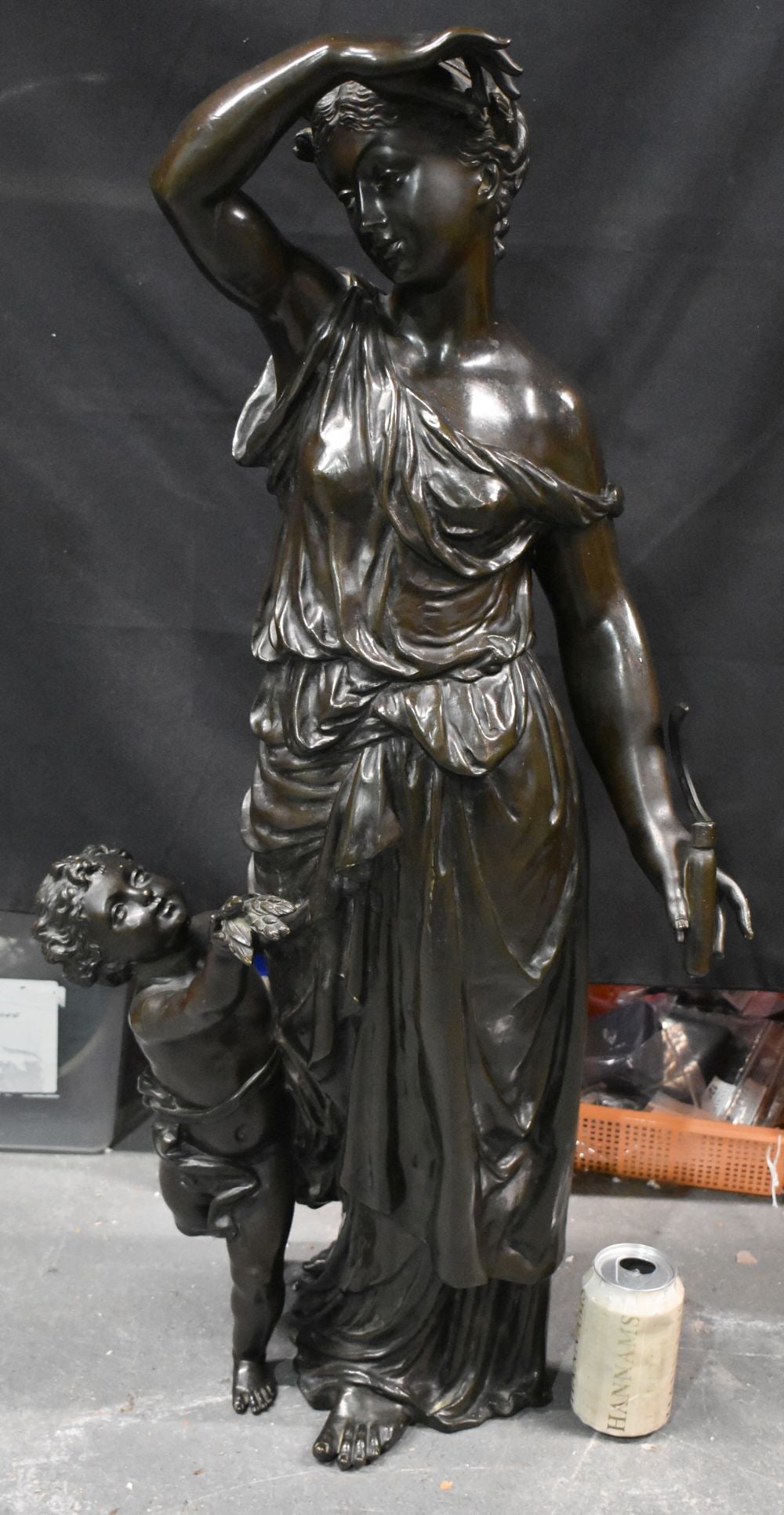 Attributed to Etienne Alexandre Stella (19th/20th Century) Very large bronze, Ceres and infant. 89 c: Attributed to Etienne Alexandre Stella (19th/20th Century) Very large bronze, Ceres and infant. 89 cm high.