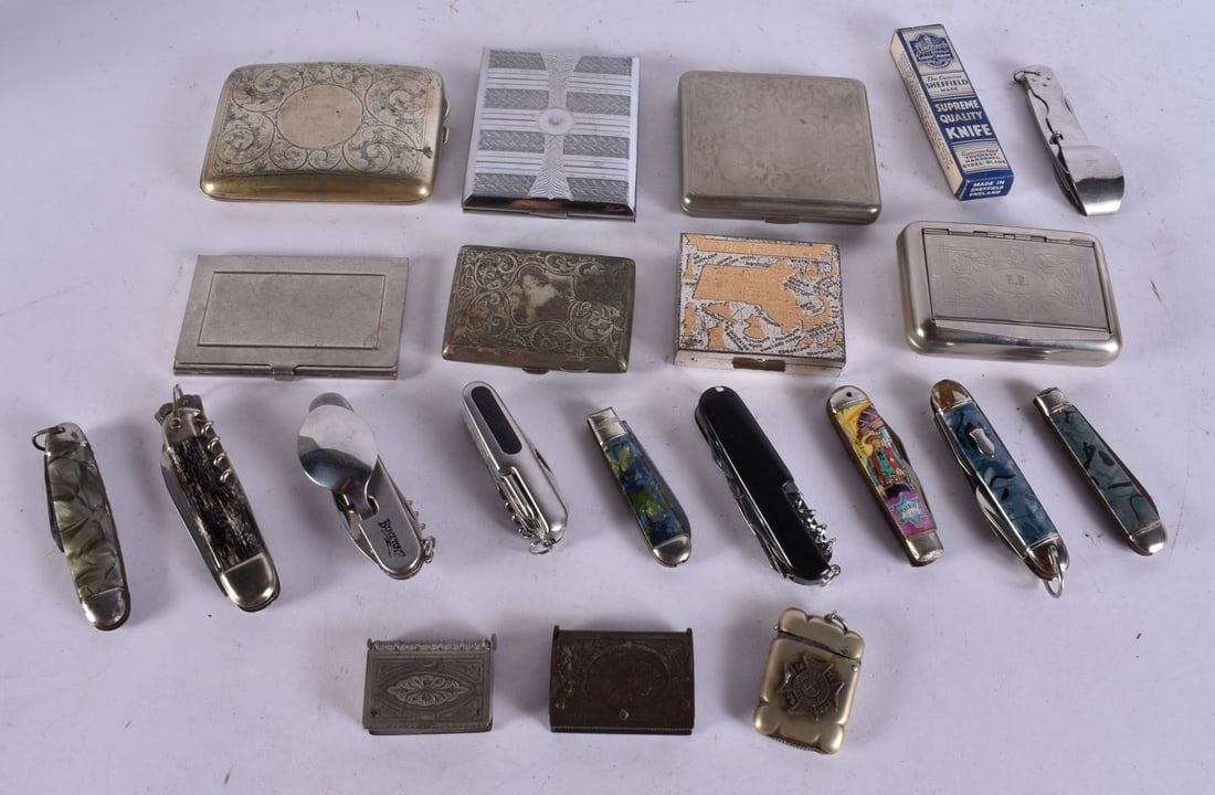 ASSORTED COLLECTABLES including cases, pocket knives etc. (qty) (1 of 5)