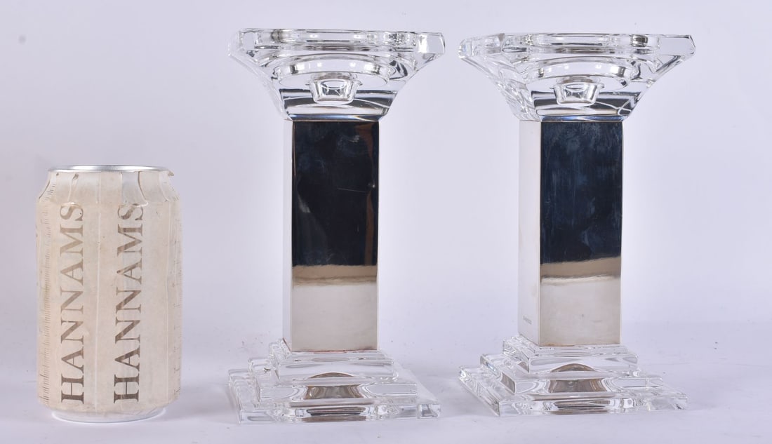 A PAIR OF MODERN SILVER AND GLASS MAPPIN & WEBB SILVER CANDLESTICKS. 18.5 cm high. (1 of 3)