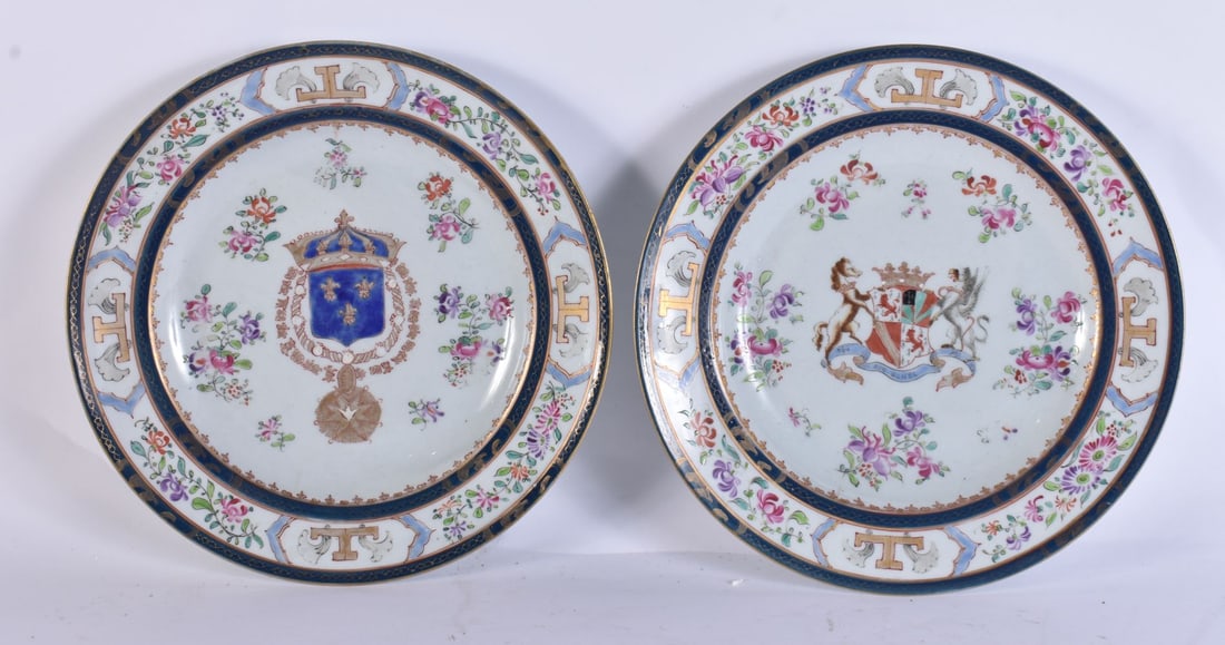 A PAIR OF 19TH CENTURY FRENCH SAMSONS OF PARIS PORCELAIN PLATES in the Chinese Export style. 23.5 cm (1 of 4)