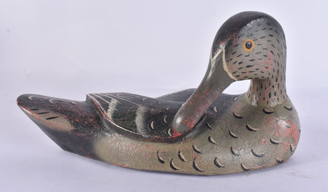 A FOLK ART CARVED WOOD DUCK DECOY. 27cm wide. (1 of 4)