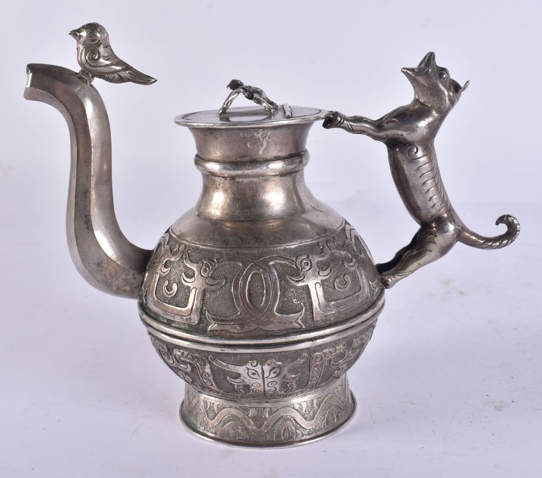 A 19TH CENTURY CHINESE EXPORT SILVER EWER Late Qing. 199 grams. 13 cm x 11 cm. (1 of 7)