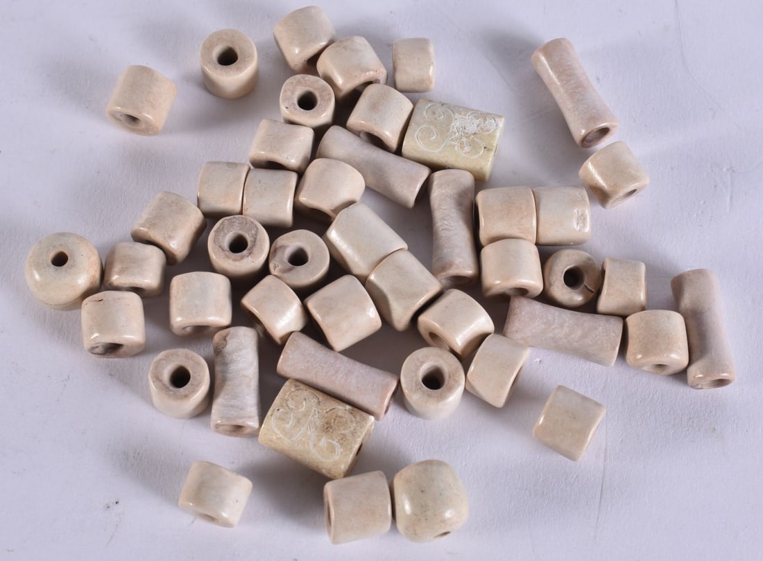 ASSORTED CHINESE STONE TOGGLES. (qty): ASSORTED CHINESE STONE TOGGLES. (qty)