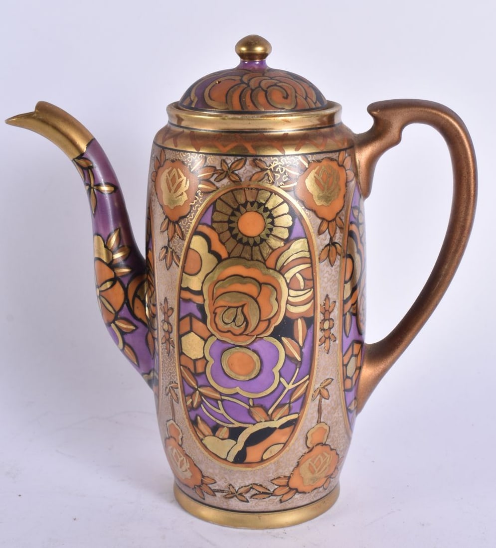 AN UNUSUAL JAPANESE NORITAKE PORCELAIN COFFEE POT AND COVER. 18 cm high. (1 of 6)