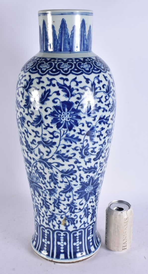 A VERY LARGE 19TH CENTURY CHINESE BLUE AND WHITE PORCELAIN VASE Qing. 55 cm x 15 cm. (1 of 7)