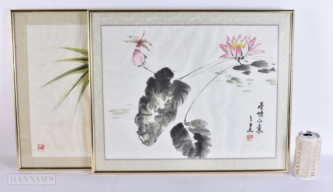A PAIR OF EARLY 20TH CENTURY CHINESE FRAMED SILK PAINTINGS Late Qing/Republic. 52 cm x 42 cm. (1 of 9)