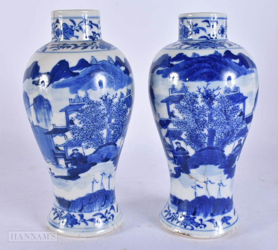 A PAIR OF 19TH CENTURY CHINESE BLUE AND WHITE PORCELAIN VASES bearing Kangxi marks to base. 18.5 cm (1 of 5)