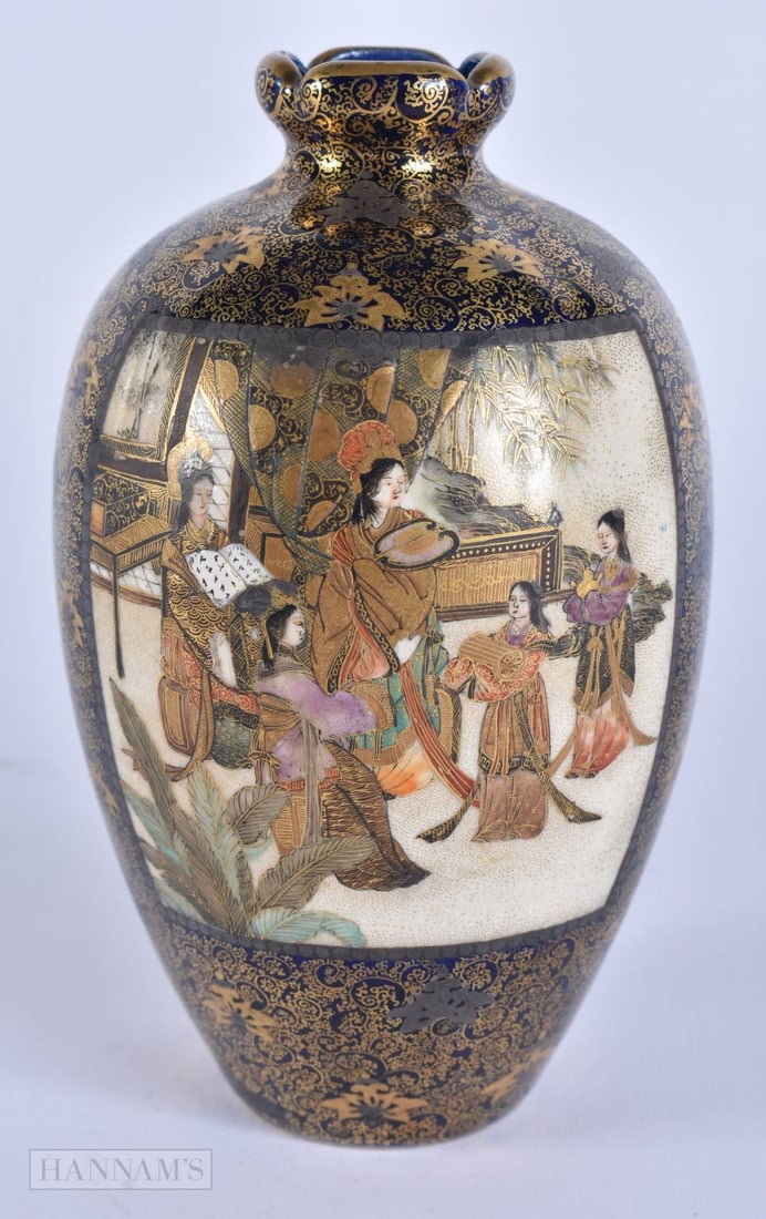 A 19TH CENTURY JAPANESE MEIJI PERIOD SATSUMA VASE by Kinkozan. 14cm high. (1 of 6)