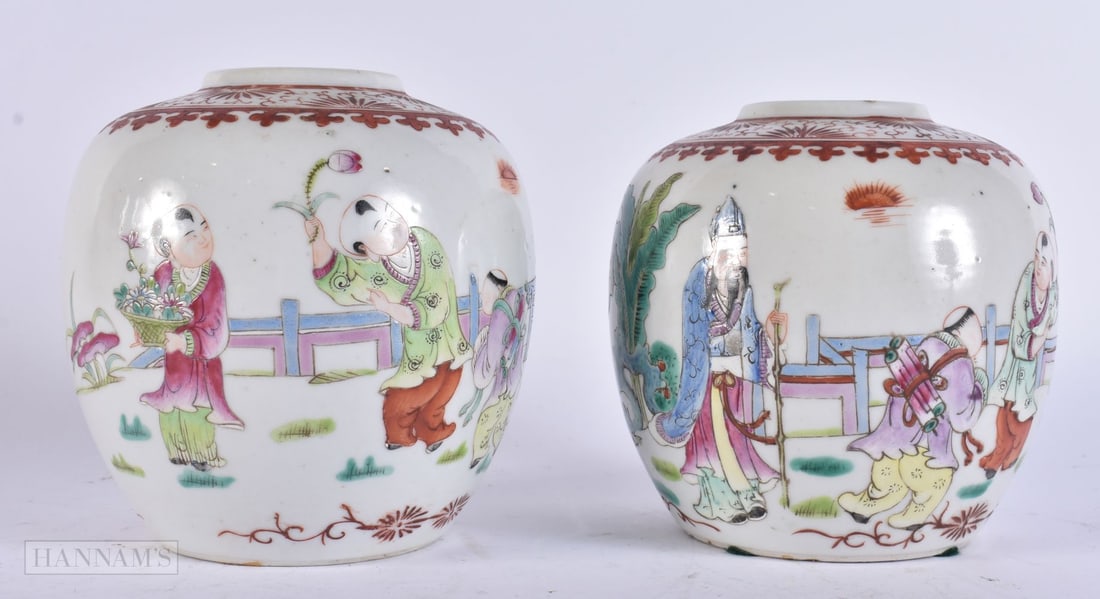 A PAIR OF LATE 19TH CENTURY CHINESE FAMILLE ROSE PORCELAIN GINGER JARS Guangxu. 13 cm x 11 cm. (1 of 5)