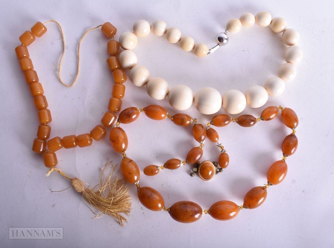 Three Bead Necklaces. Longest 59cm (3) (1 of 3)