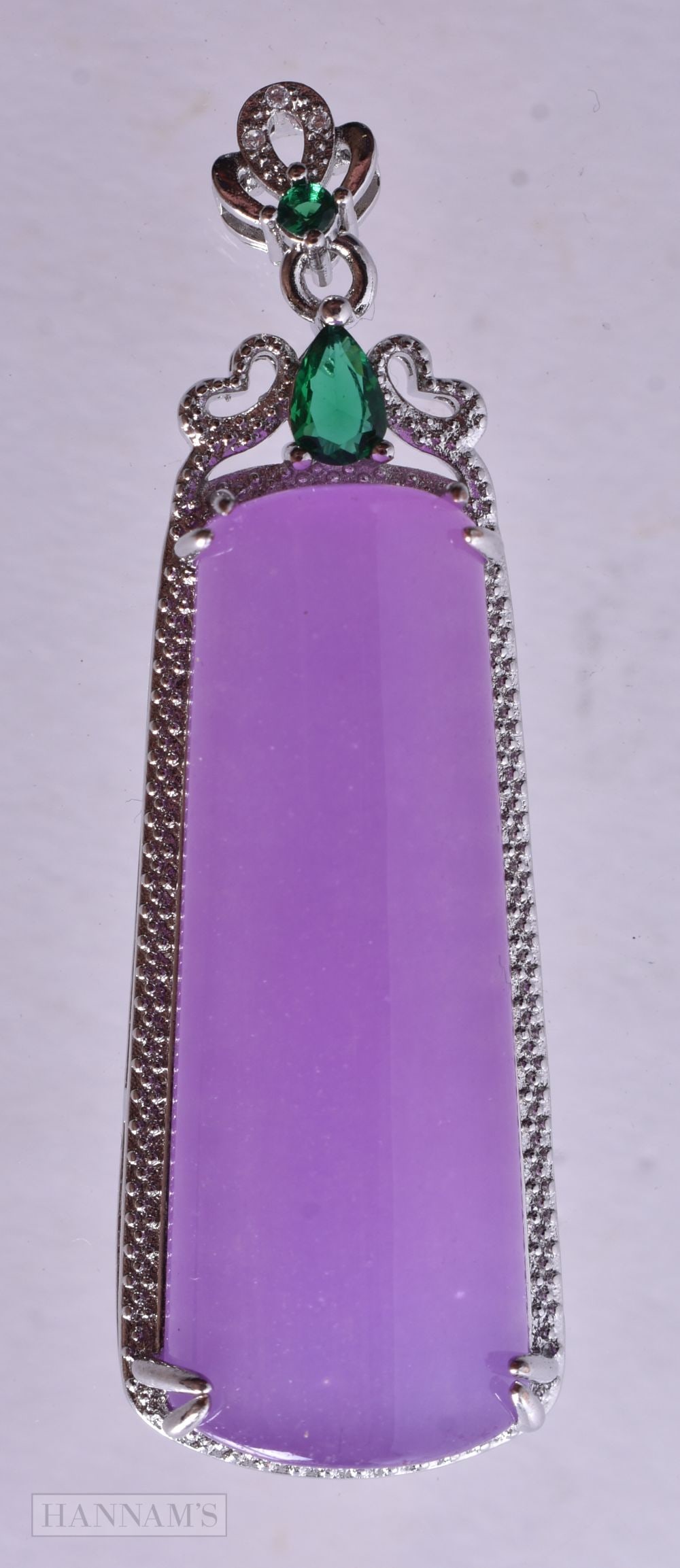 A Lavender Jade Pendant. 6cm x 2cm, weight 16g: A Lavender Jade Pendant. 6cm x 2cm, weight 16g