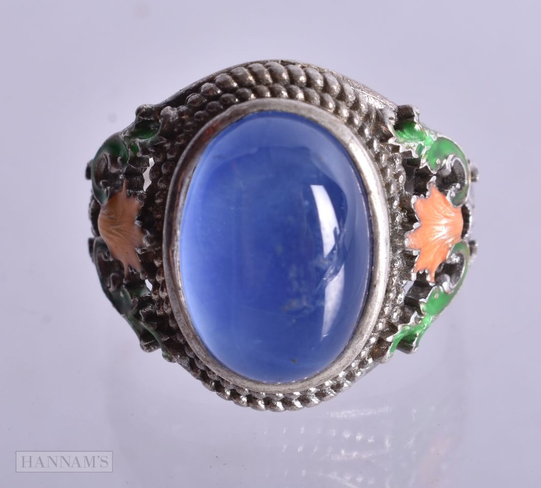 A Chinese White Metal and Hardstone Ring. Chinese Marks, Size Q, weight 7g: A Chinese White Metal and Hardstone Ring. Chinese Marks, Size Q, weight 7g
