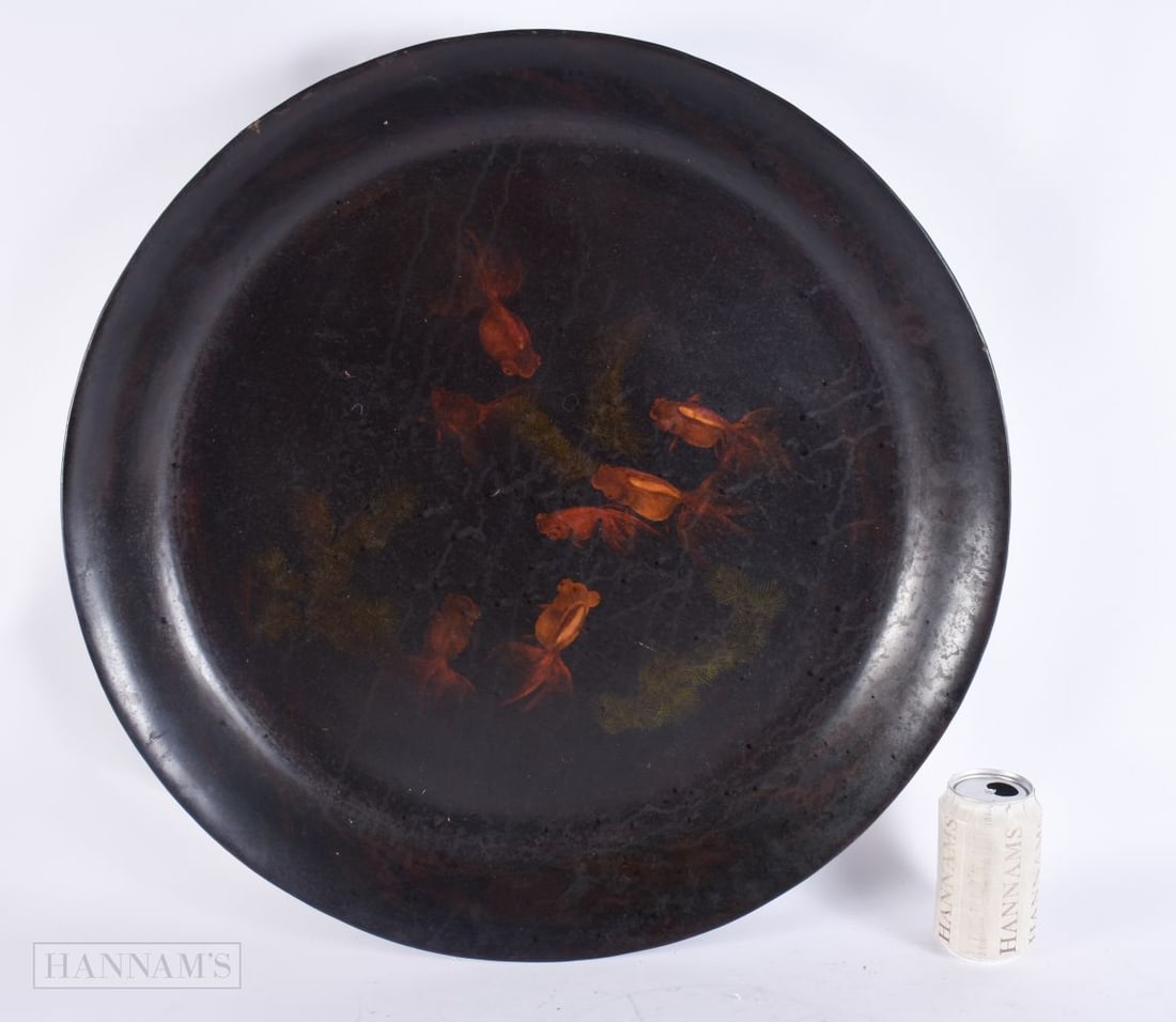 A VERY LARGE CHINESE REPUBLICAN PERIOD LACQUERED FISH DISH. 62 cm diameter.: A VERY LARGE CHINESE REPUBLICAN PERIOD LACQUERED FISH DISH. 62 cm diameter.