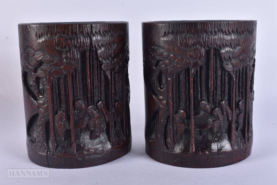 A PAIR OF EARLY 20TH CENTURY JAPANESE MEIJI PERIOD BAMBOO BRUSH POTS. 15 cm x 12 cm. (1 of 5)
