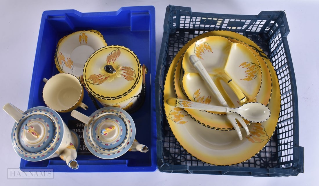 TWO CRATES OF ART DECO CERAMICS. (qty): TWO CRATES OF ART DECO CERAMICS. (qty)